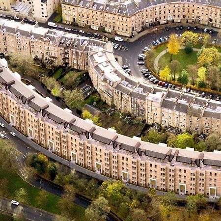 Stylish 2 Bedroom Apartment In Park Circus, West End Glasgow Eksteriør bilde